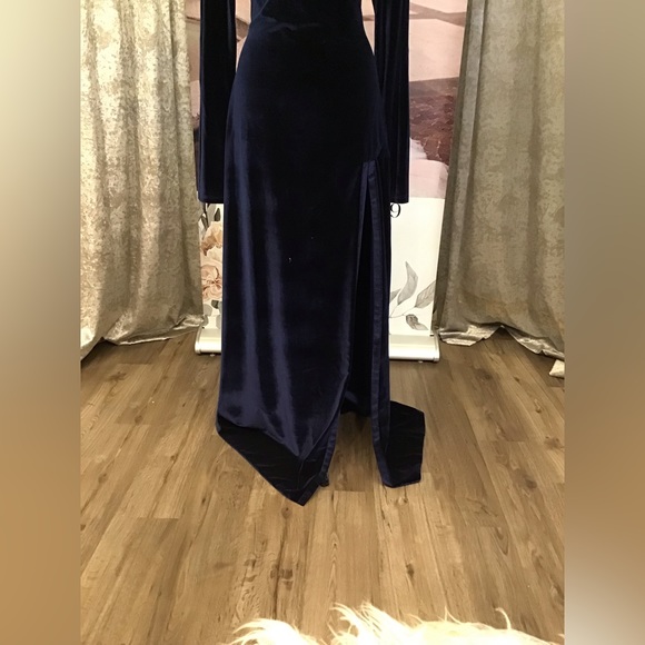 Formal Gown - Picture 2 of 3